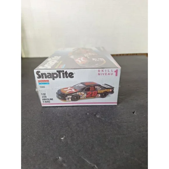 Monogram Snaptite #28 Havoline T-Bird 1:32 Model Kit #1086 Davie Allison - Picture 6 of 7